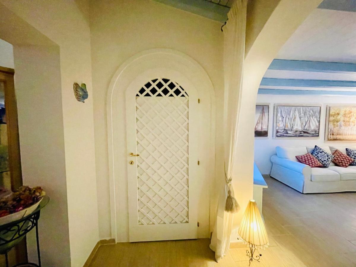 Villa Adel San Teodoro  Exterior foto